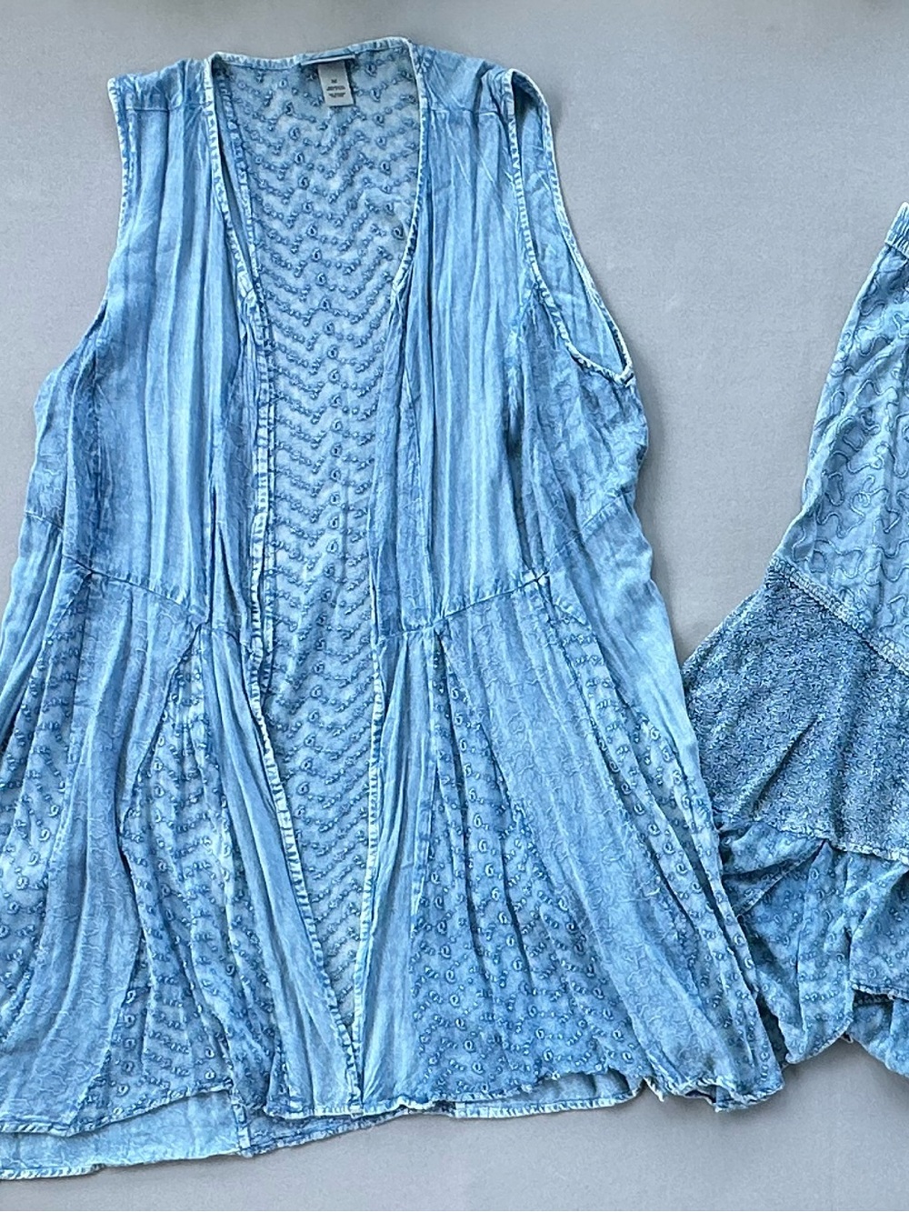 ๐5 for $45 ๐ Matching outfit top and skirt size 2X - Picture 3 of 11